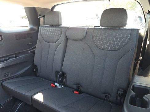 Certified 2022 Hyundai Palisade SEL image 9