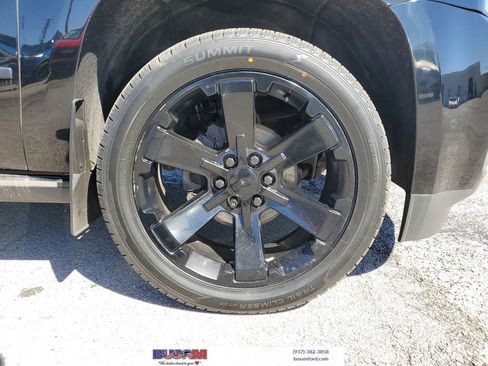 Used 2019 GMC Yukon Denali w/ Denali Ultimate Package image 5