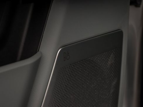 Certified 2024 Ford F350 Limited w/ FX4 Off-Road Package image 16