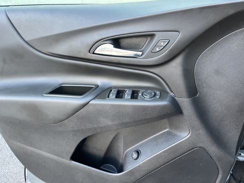 Used 2024 Chevrolet Equinox LT w/ LPO, Floor Liner Package AWD/4WD image 30