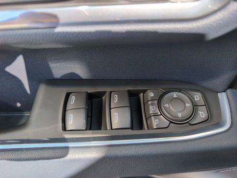 Used 2024 Chevrolet Silverado 3500 High Country w/ High Country Premium Package image 19