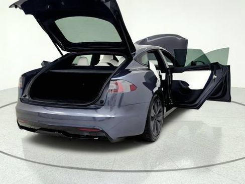 Used 2021 Tesla Model S Plaid AWD/4WD image 18