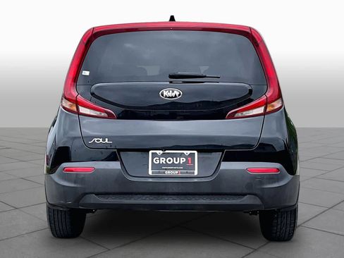 Used 2020 Kia Soul LX FWD image 5