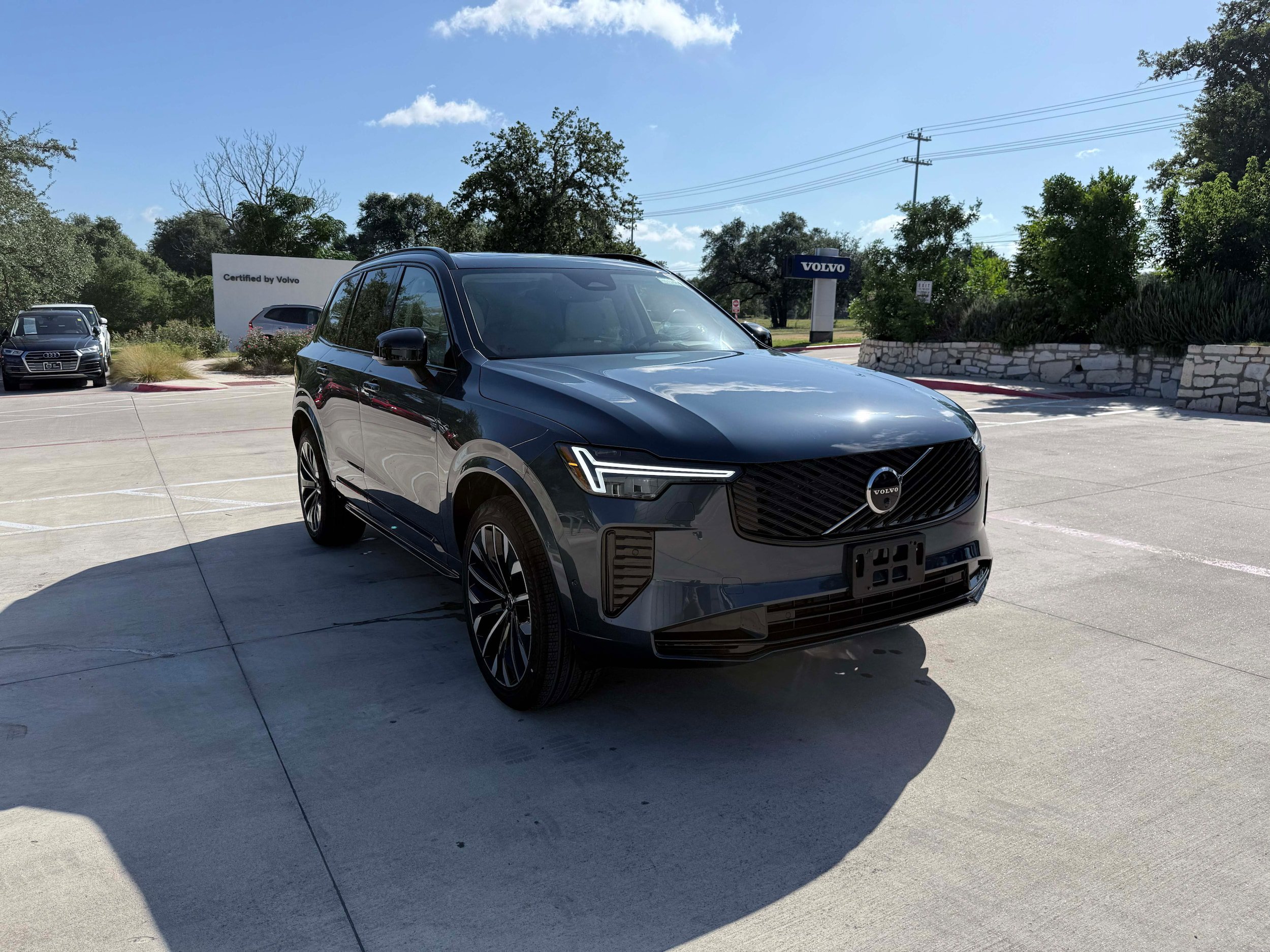 New 2026 Volvo XC90 B6 Ultra w/ Protection Package Premier AWD/4WD image 7