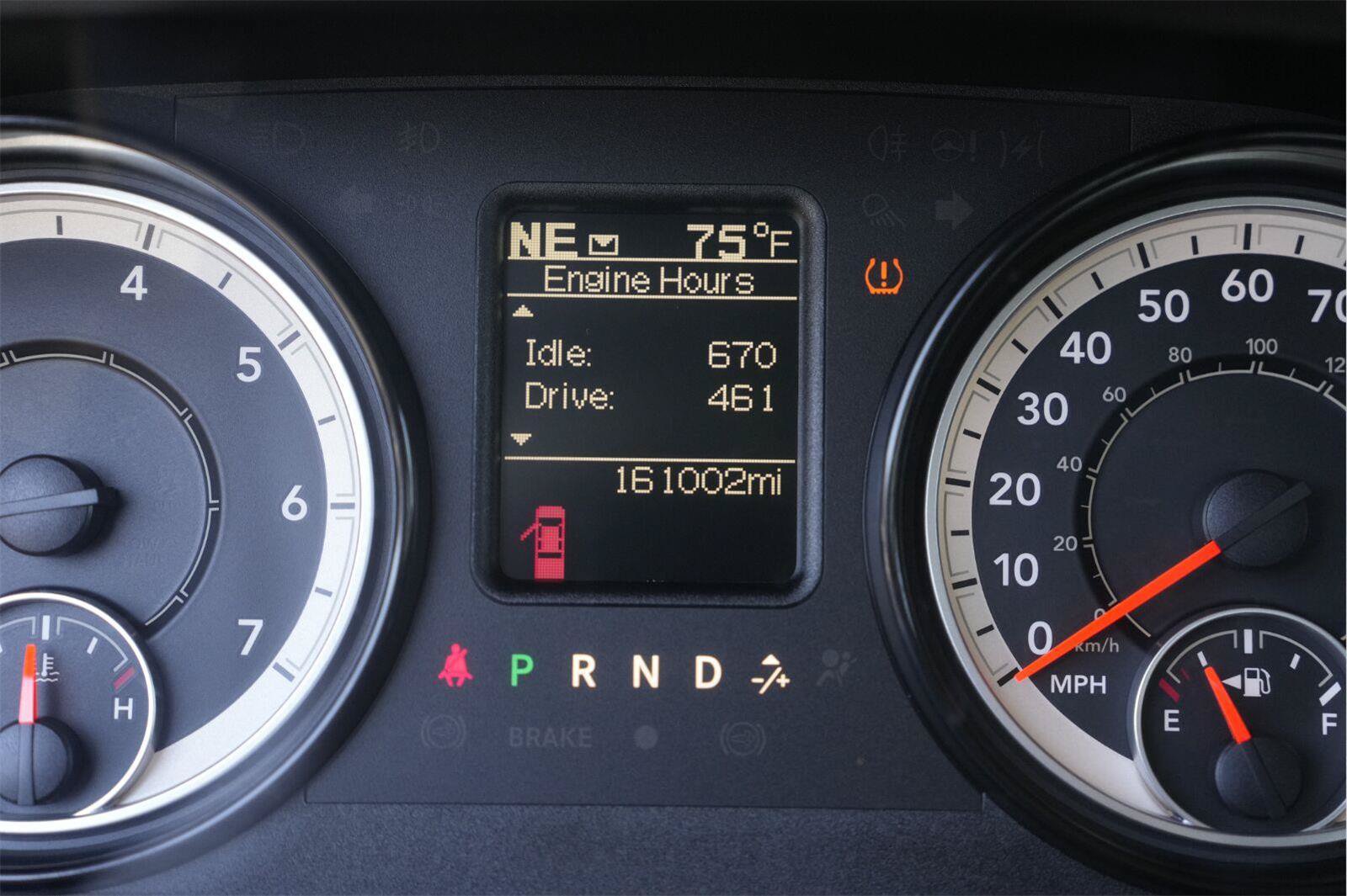 Used 2017 RAM 2500 Tradesman w/ Chrome Appearance Group AWD/4WD image 25