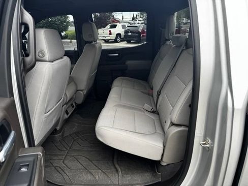 Used 2021 Chevrolet Silverado 1500 LT w/ Fleet Comfort Package AWD/4WD image 10