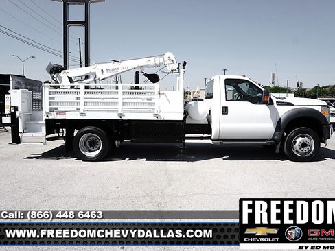 Used 2014 Ford F550 4x4 Regular Cab Super Duty image 27