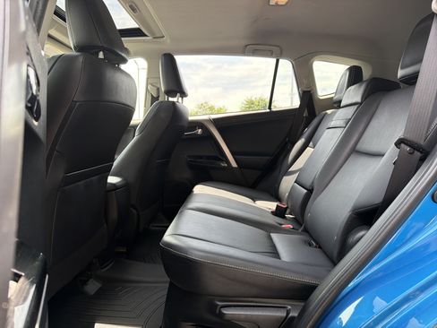 Used 2016 Toyota RAV4 Limited w/ Advanced Technology Package AWD/4WD image 31