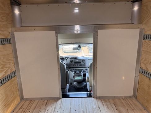 New 2026 Ford E-450 and Econoline 450 Super Duty w/ Power Equipment Group image 23