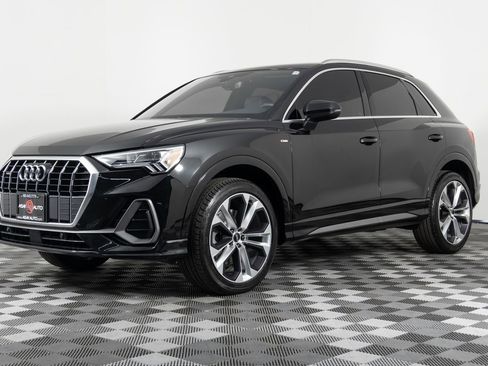 Used 2020 Audi Q3 2.0T Premium Plus w/ Premium Plus Package image 1