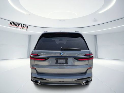 Used 2023 BMW X7 xDrive40i w/ Executive Package AWD/4WD image 4