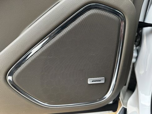 Used 2018 GMC Yukon SLT w/ Open Road Package image 19