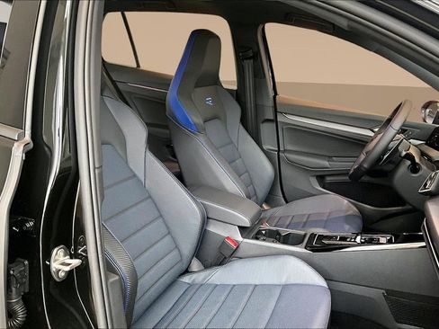 New 2026 Volkswagen Golf image 10