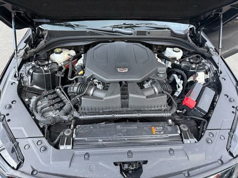 Used 2022 Cadillac CT5 V w/ Premium Package RWD image 33