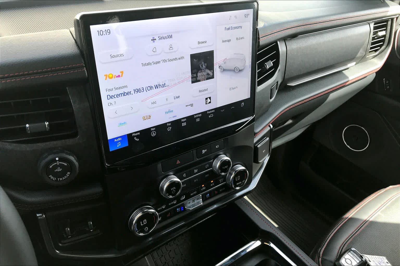 Used 2023 Ford Expedition Limited RWD image 34