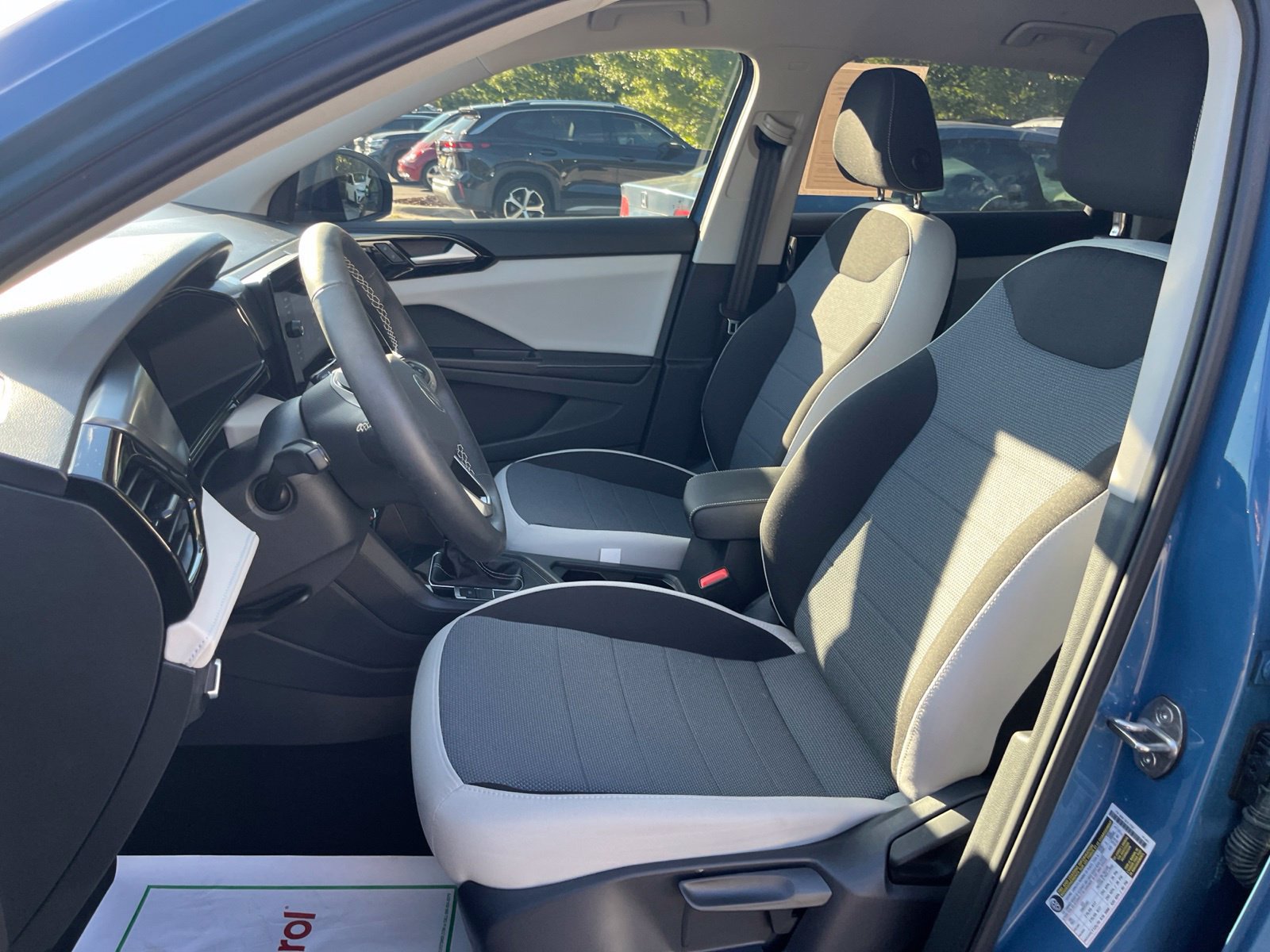 Certified 2025 Volkswagen Taos S FWD image 26