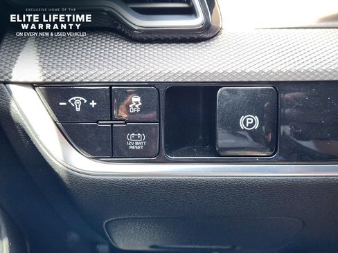 Used 2023 Kia Sportage LX FWD image 21