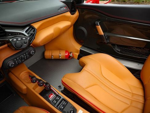 Certified 2015 Ferrari 458 Speciale A image 41