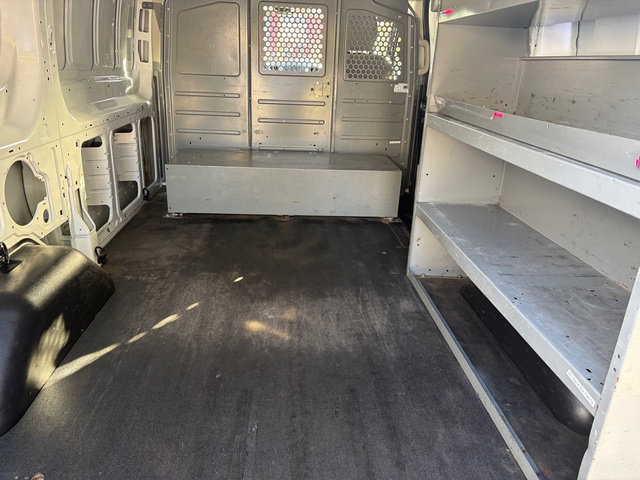 Used 2015 Ford Transit 250 130 Low Roof RWD image 13