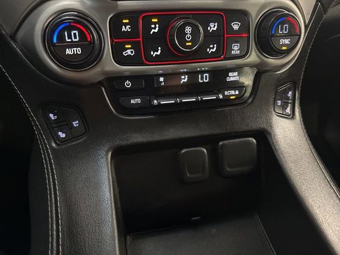 Used 2016 GMC Yukon SLT w/ HD Trailering Package image 24