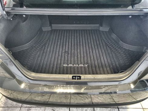 Used 2025 Toyota Camry LE image 23