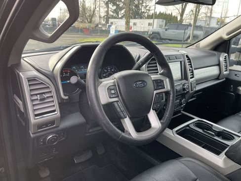 Used 2017 Ford F350 Lariat w/ Lariat Ultimate Package image 10