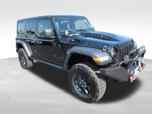 Used 2024 Jeep Wrangler Unlimited Sport AWD/4WD image 7