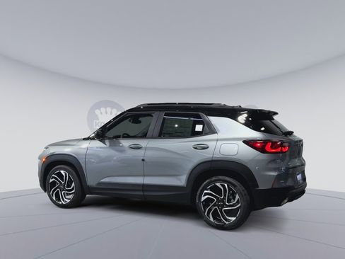 New 2026 Chevrolet TrailBlazer RS w/ Convenience Package FWD image 8