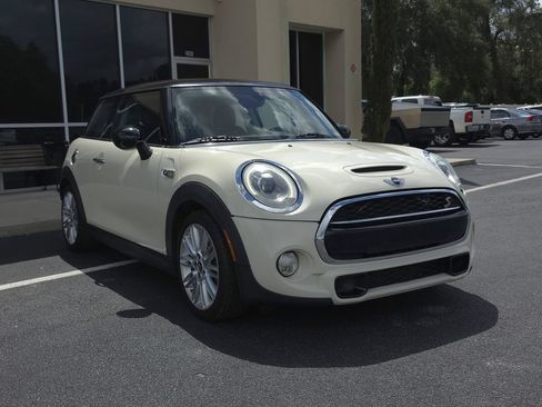 Used 2015 MINI Cooper S FWD image 3
