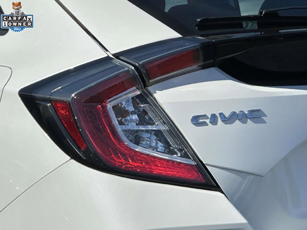 Used 2017 Honda Civic Sport image 9