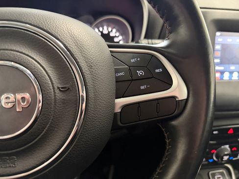 Used 2019 Jeep Compass Latitude w/ Popular Equipment Group image 15