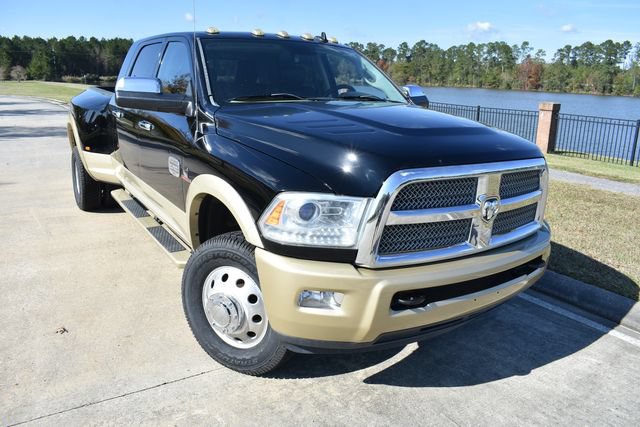 Used 2014 RAM 3500 Laramie Longhorn AWD/4WD image 2