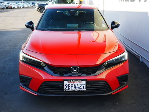 Used 2022 Honda Civic Sport image 2