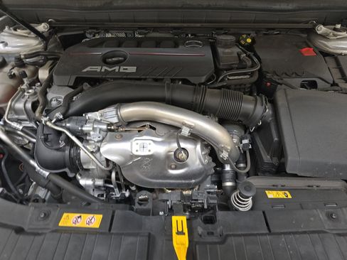Used 2023 Mercedes-Benz GLB 35 AMG 4MATIC image 15