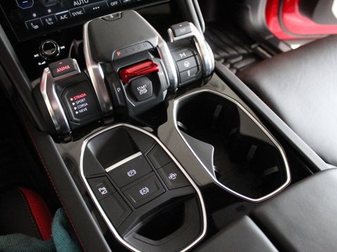 Used 2023 Lamborghini Urus S AWD/4WD image 34