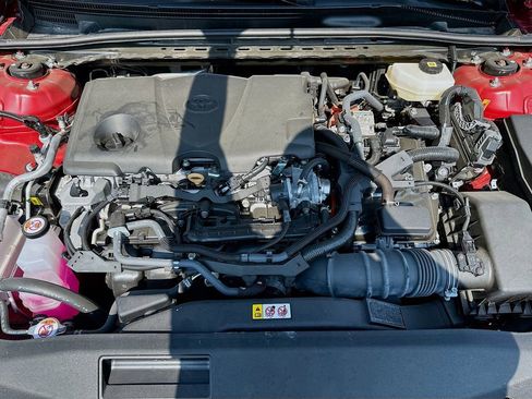 Used 2025 Toyota Camry LE image 35