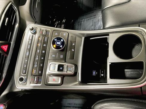 Used 2023 Hyundai Santa Fe SEL w/ Premium Package image 42