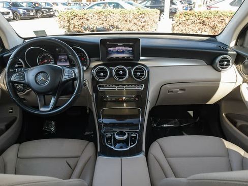 Used 2017 Mercedes-Benz GLC 300 image 14
