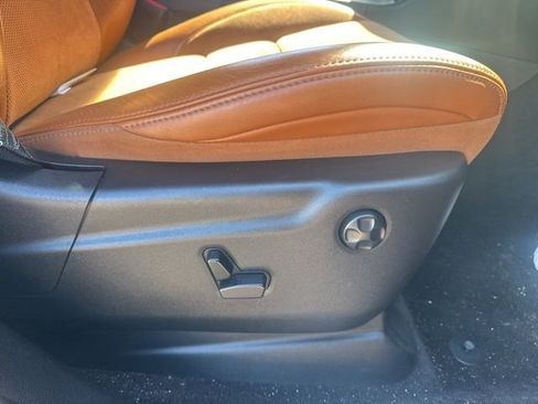 Used 2018 Jeep Grand Cherokee Trackhawk image 13