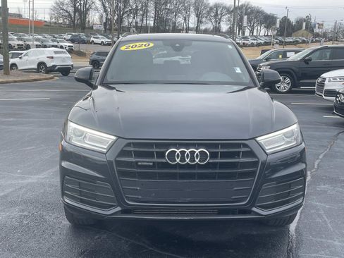 Used 2020 Audi Q5 2.0T Premium w/ Titanium Sport Package image 2