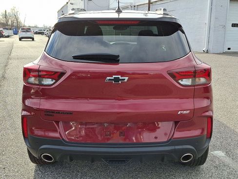 Used 2021 Chevrolet TrailBlazer RS w/ Technology Package image 5