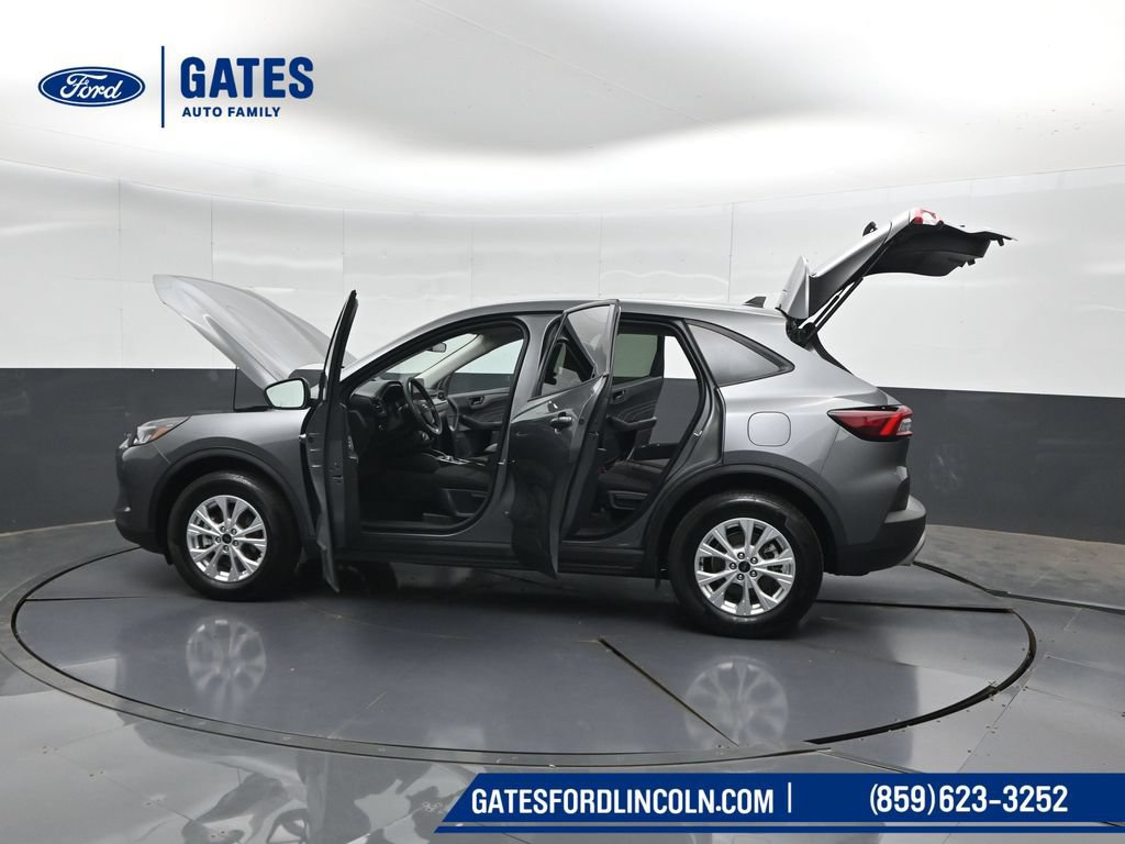Used 2025 Ford Escape Active AWD/4WD image 55