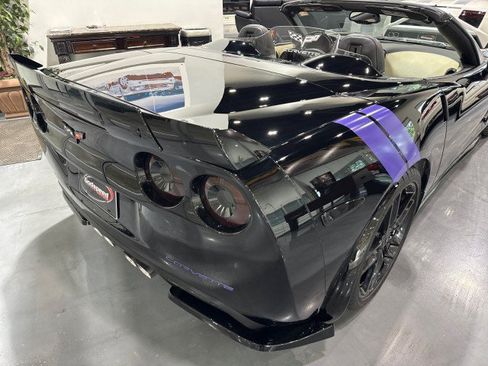 Used 2008 Chevrolet Corvette Convertible w/ Preferred Equipment Group RWD image 42