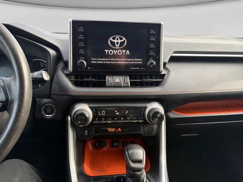 Used 2019 Toyota RAV4 Adventure w/ All Weather Liner Package AWD/4WD image 10