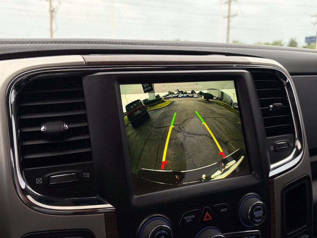 Used 2018 RAM 1500 Laramie w/ Convenience Group AWD/4WD image 32