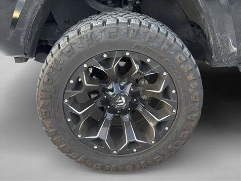 Used 2023 Toyota Tacoma Limited image 6