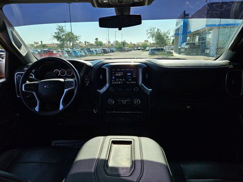 Certified 2022 Chevrolet Silverado 1500 LT Trail Boss w/ LT Trail Boss Premium Package AWD/4WD image 16