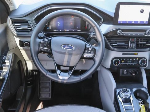 Used 2024 Ford Escape Active image 19