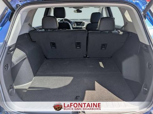 Used 2023 GMC Terrain SLT FWD image 29