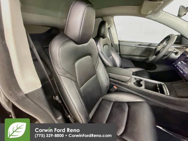 Used 2023 Tesla Model Y Performance AWD/4WD image 27